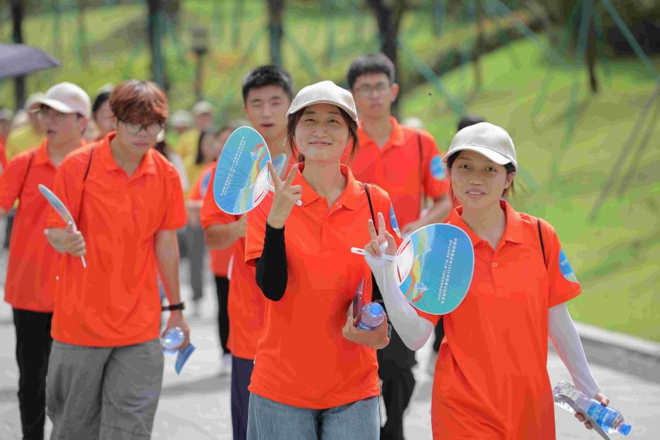 与健步走活, 协调机制有 与健步走活, 协调机制有